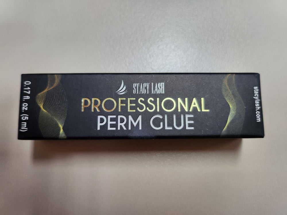 STACY LASH label and ingredient list highlighting keratin and D-biotin benefits