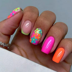 STADWWK front view of floral glossy press-on nails showing full set benefit