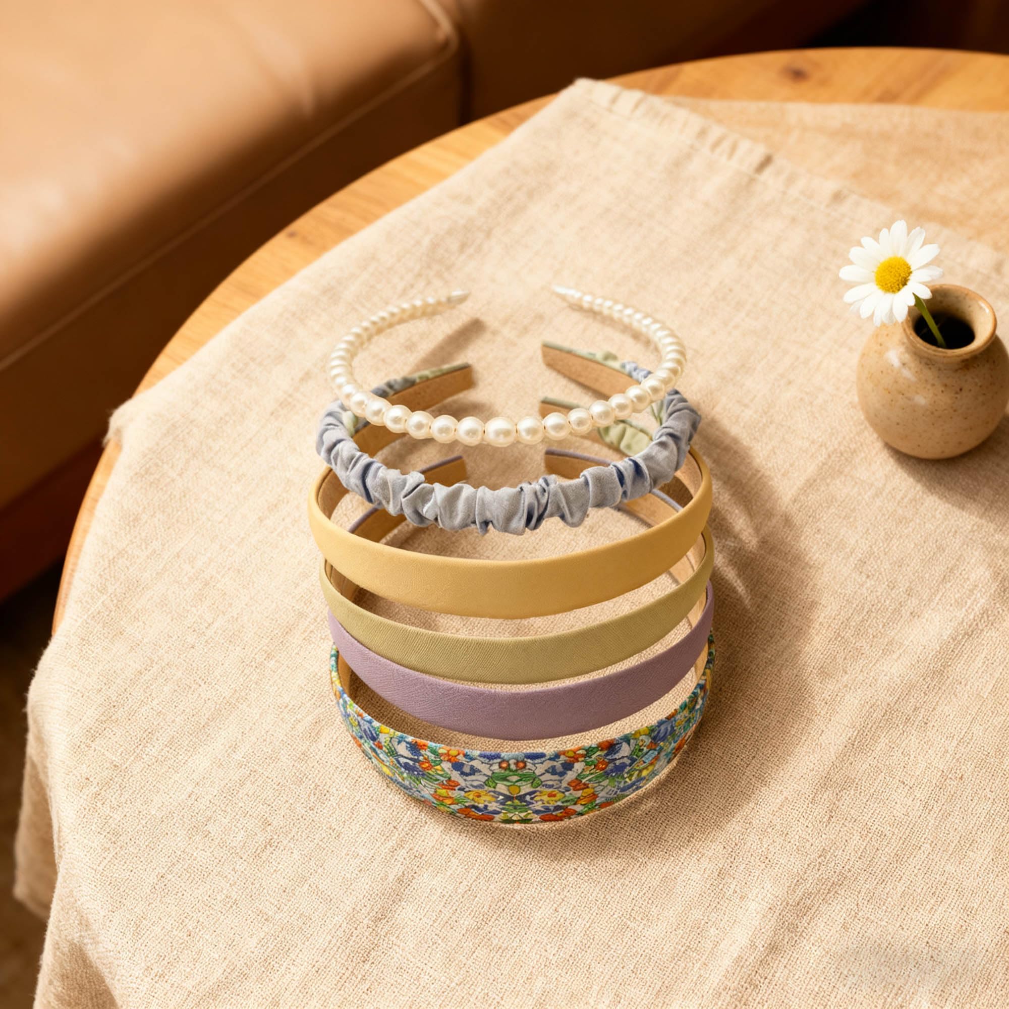 STANETCO wide padded band close-up showing cushioned shape for added comfort