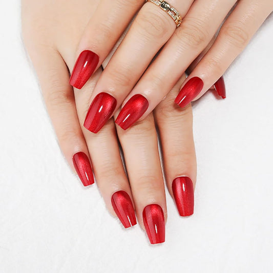 Stbisen front packaging showing red coffin press-on nails and included tools for easy application