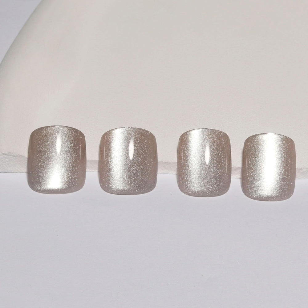 Stbisen side profile showing thicker fingertip and durable gel finish benefit