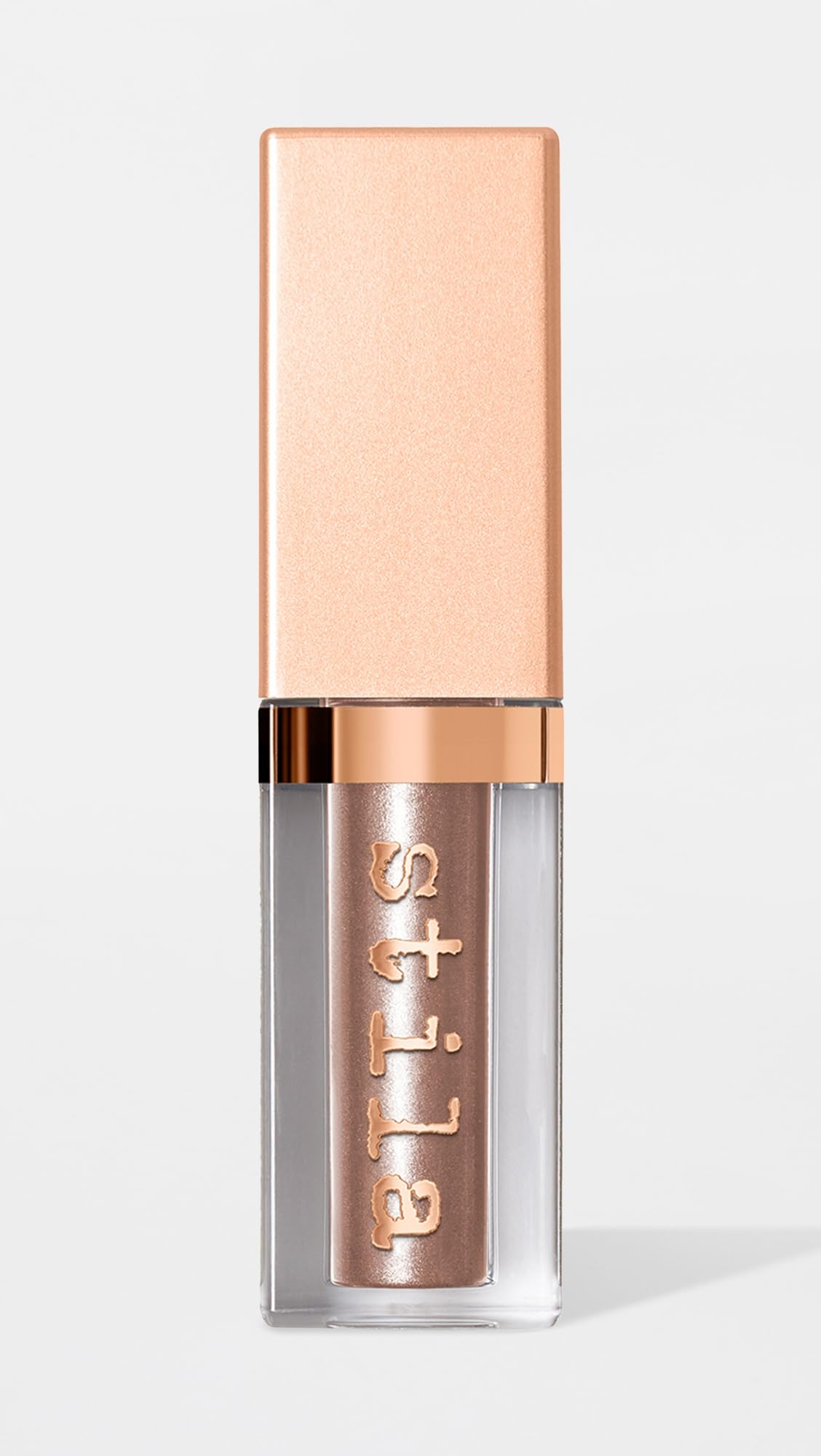 stila close-up wand and liquid texture demonstrating smooth blendability benefit