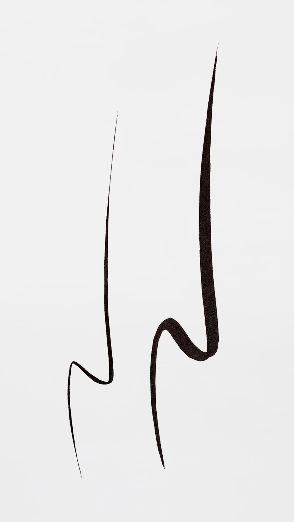 stila micro tip detail showing ultra-fine point for precise lines