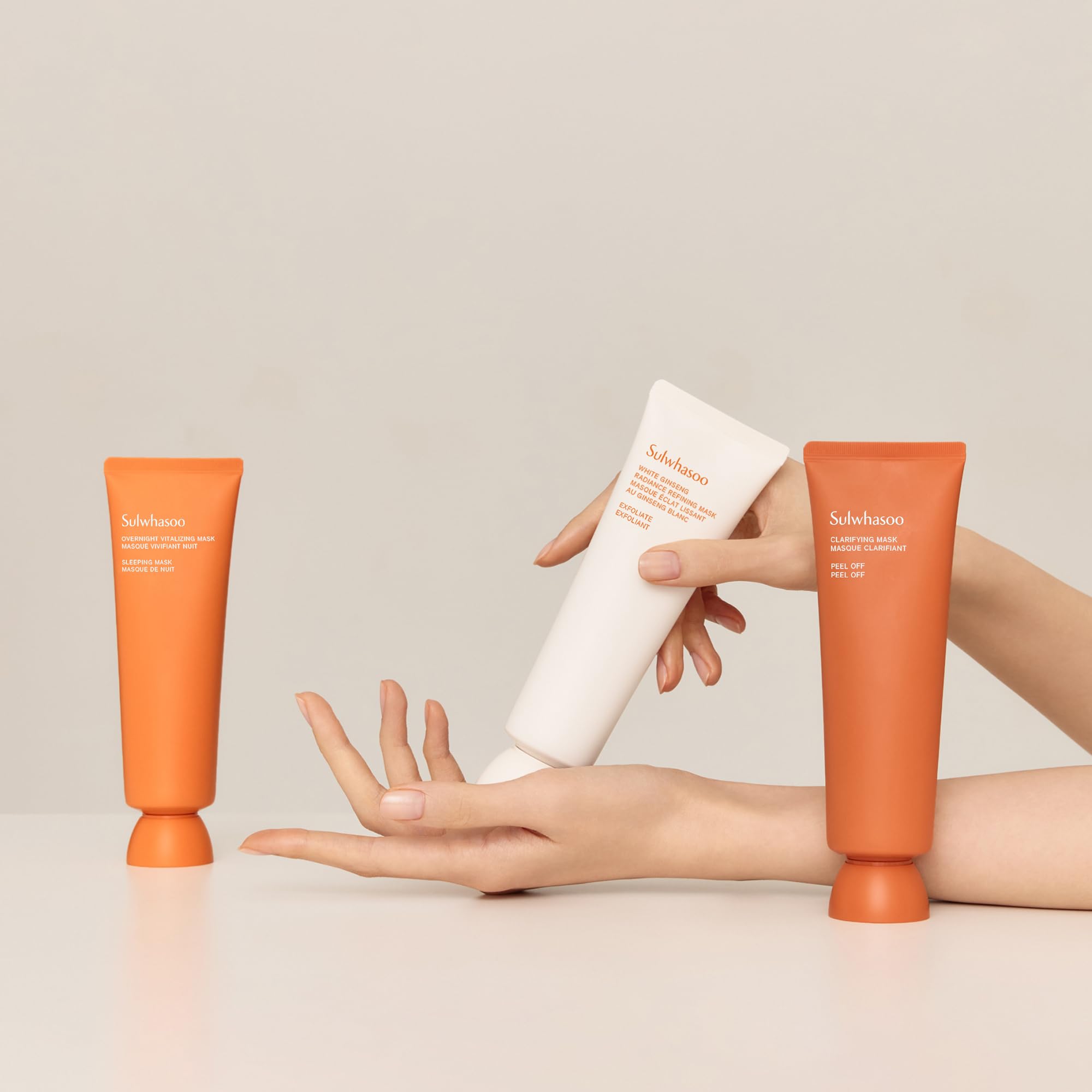 Sulwhasoo ingredients display with Solomon's Seal and honeysuckle for antioxidants