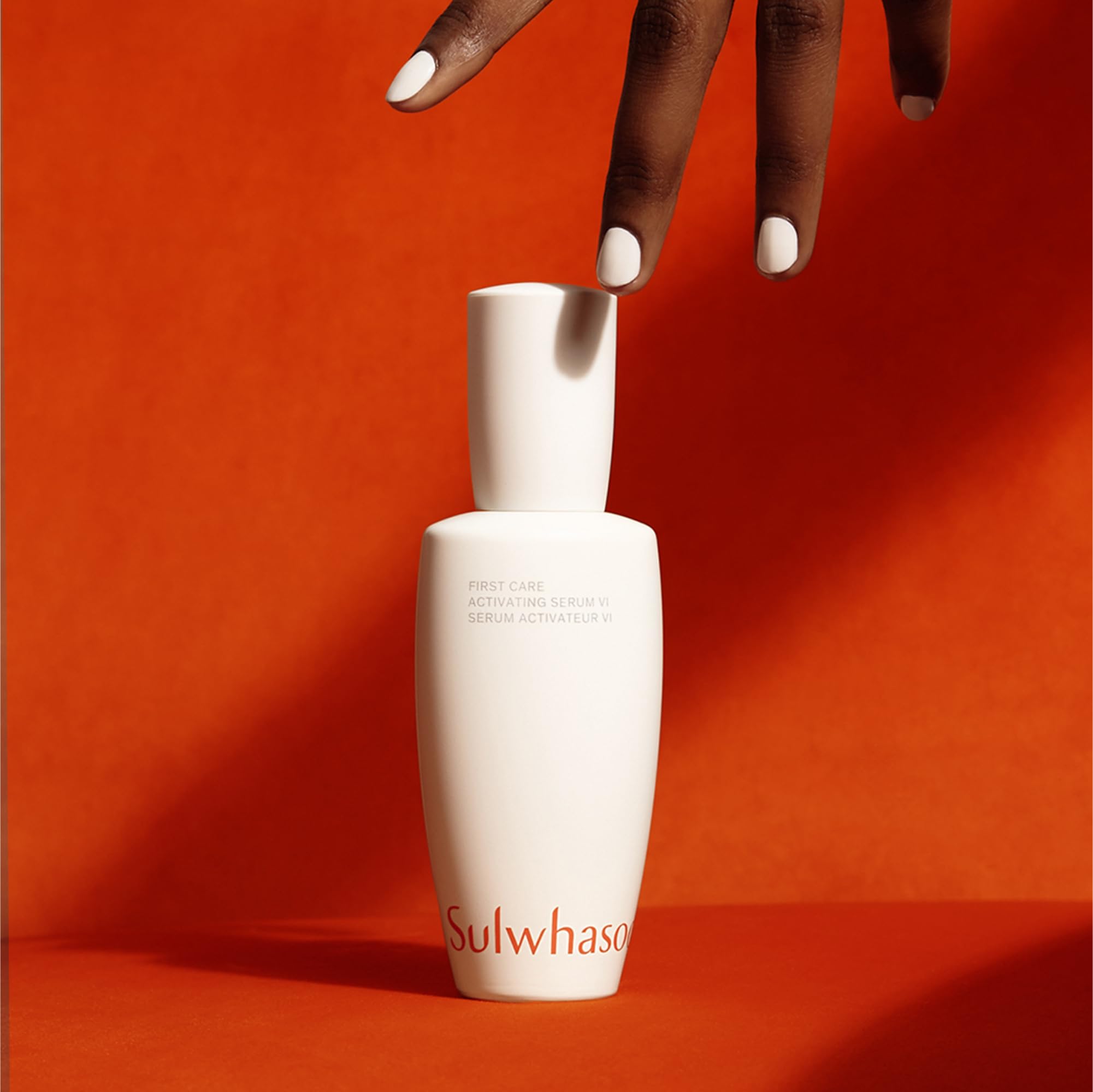 Ginseng roots and Sulwhasoo elements highlighting herbal actives and potency