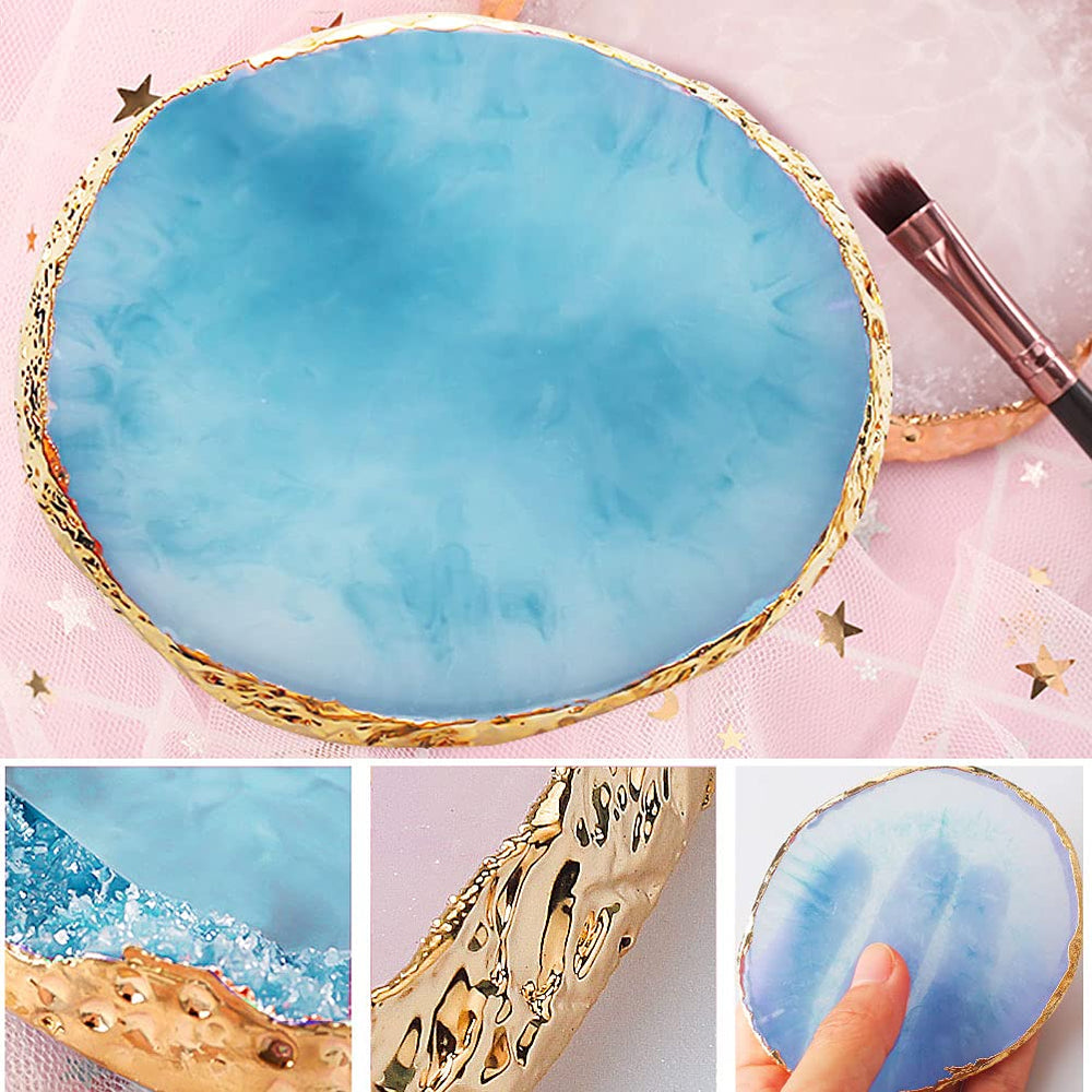 SUMAJU palette held in hand showing compact size and portable advantage