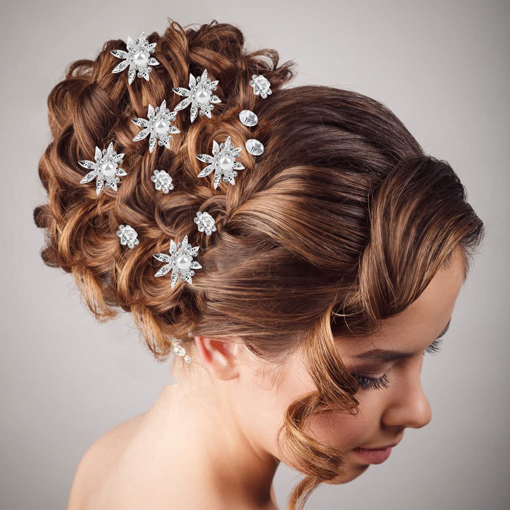 SUMAJU bride wearing multiple clips showing cohesive bridal party look