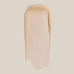 Summer Ferenity angled applicator close-up for precise, hygienic application benefit
