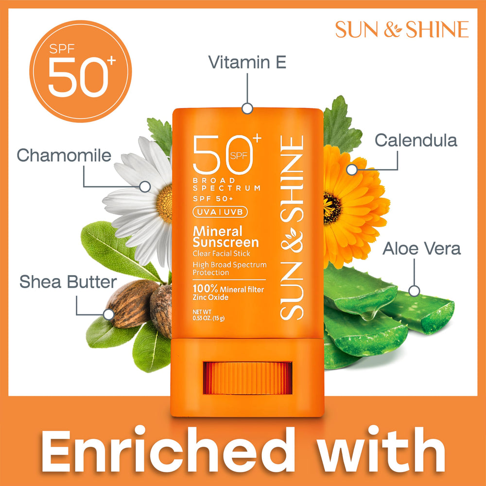 SUN&SHINE clear application on finger demonstrating easy spread