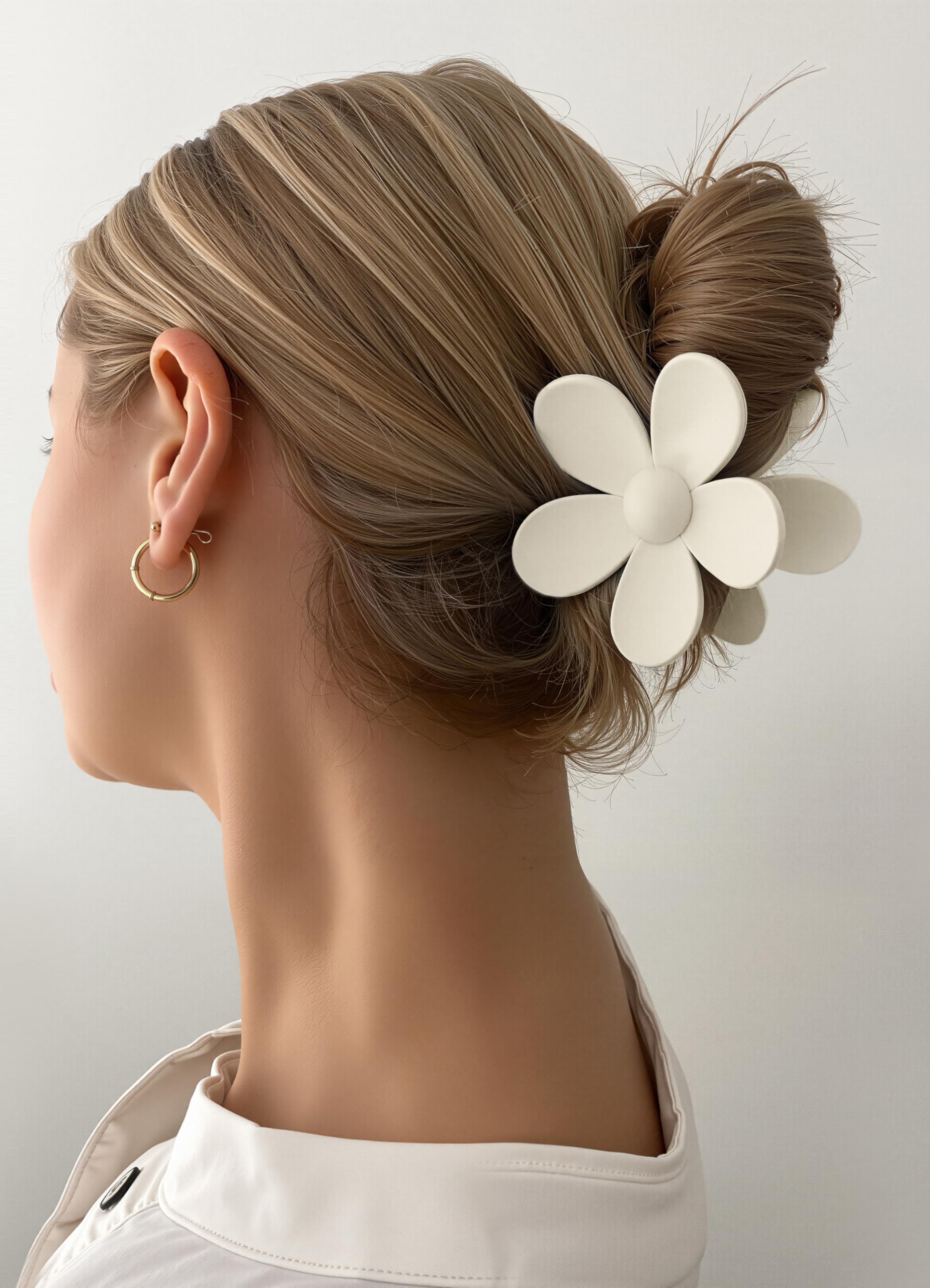 Sunolga clips secured in thick hair demonstrating non-slip hold