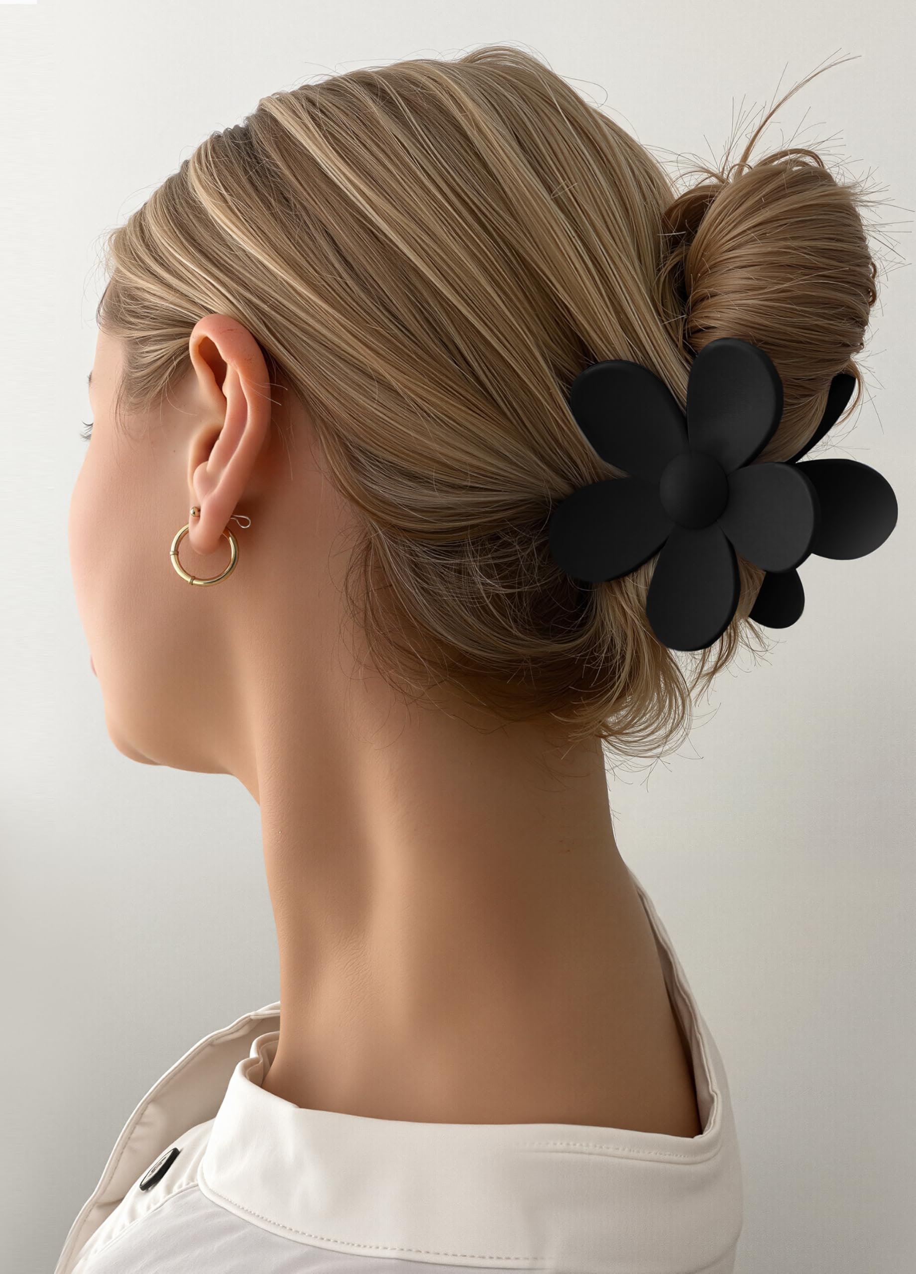 Sunolga large N clip holding thick hair securely for confident styling