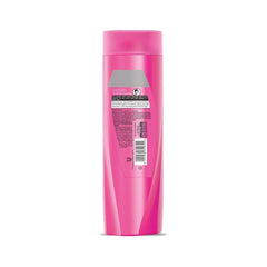 sunsilk shampoo pouring into hand demonstrating easy lather benefit