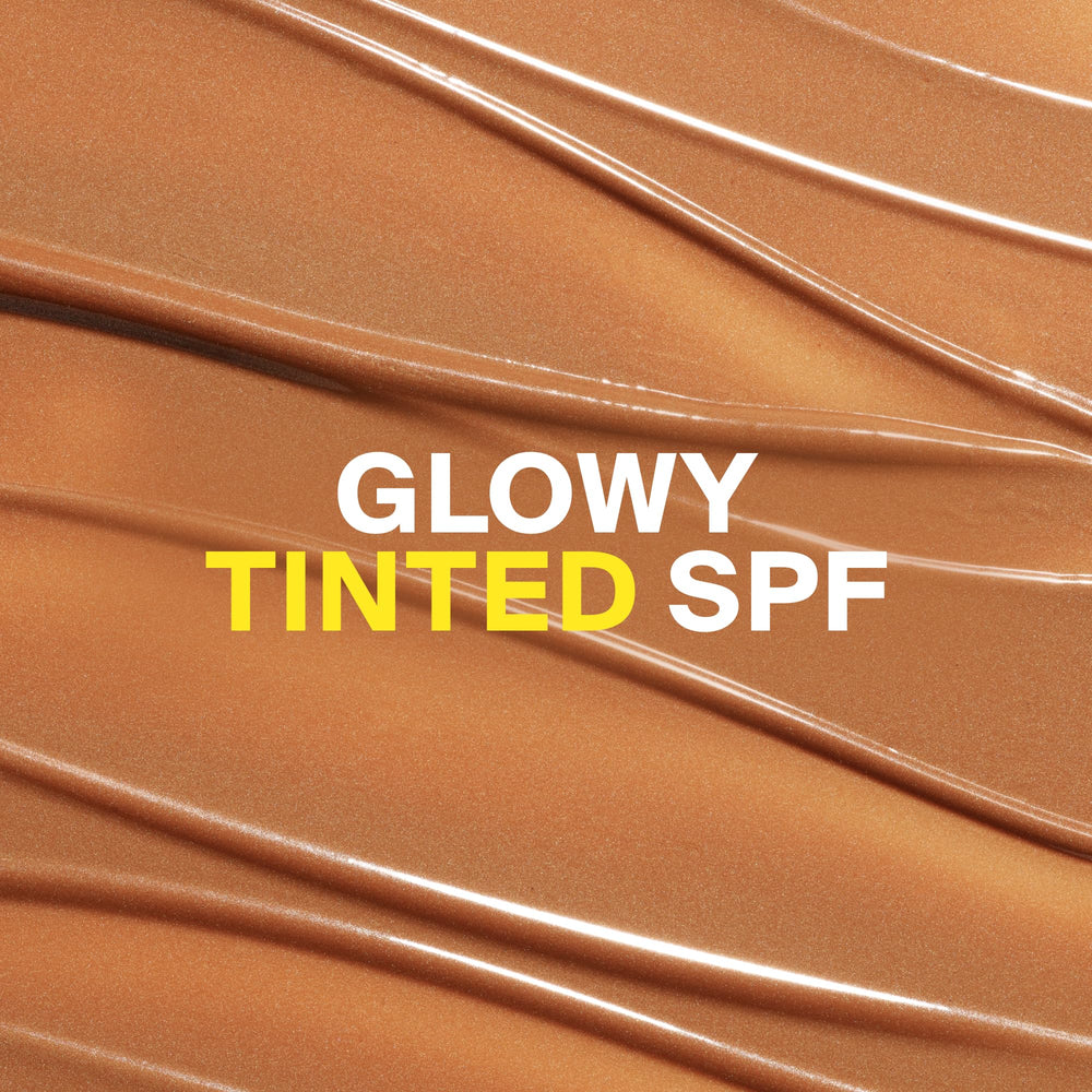Supergoop! Glowscreen texture swatch highlighting luminous, hydrating finish