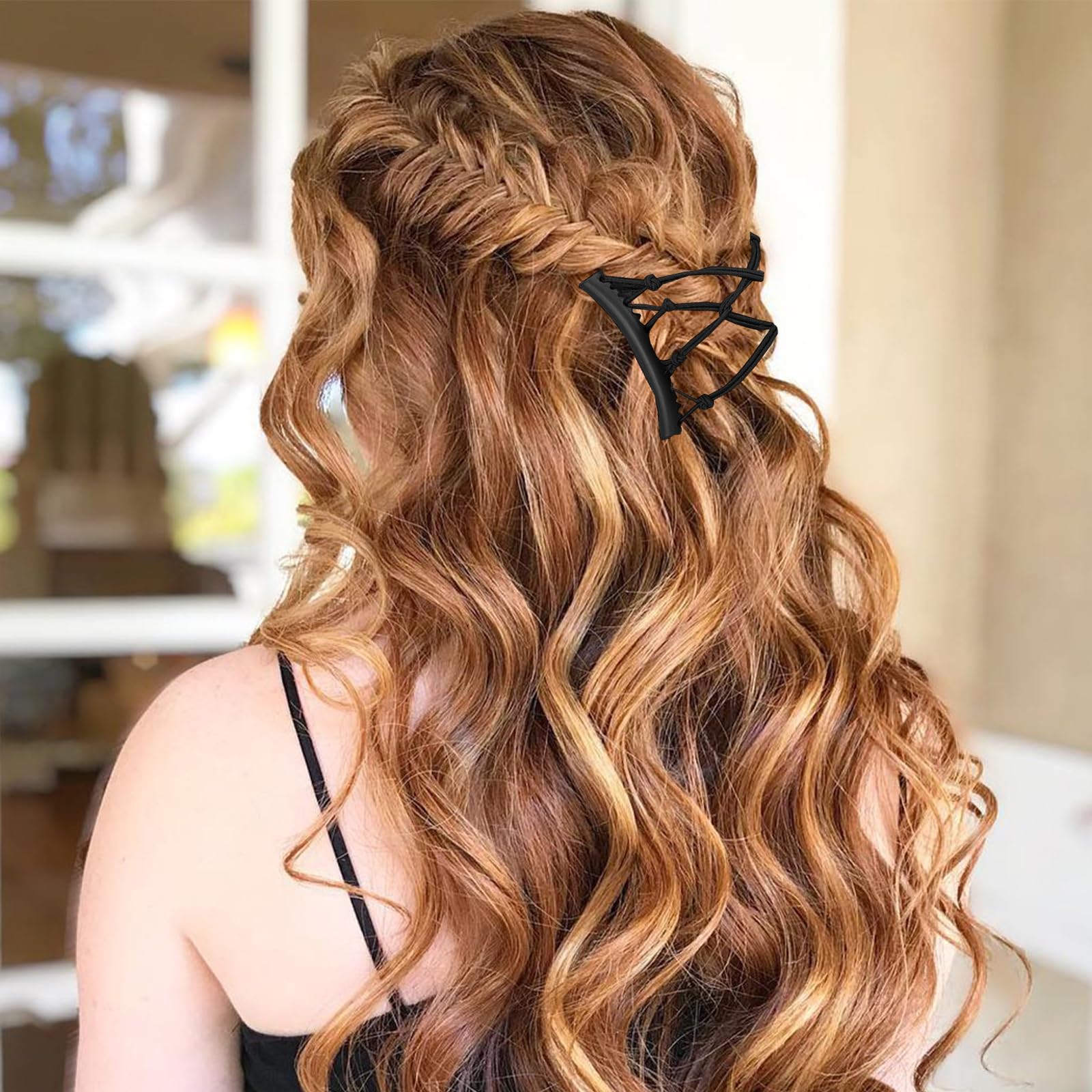 Suptizizkz styling demonstration holding a bun securely without leaving dents