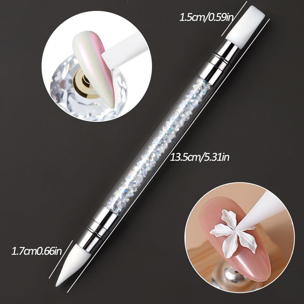SUTOZMIWE close-up of blended aurora gradient nail art, multi-angle color depth