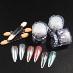SUTOZMIWE gradient nail art sample demonstrating layering options