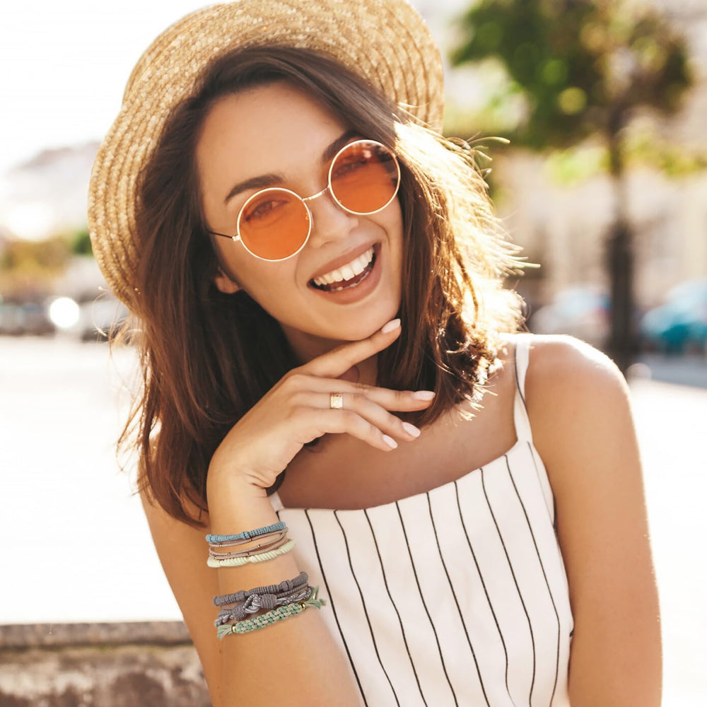 SYGY spread displaying five styles and colors, mix-and-match outfit coordination