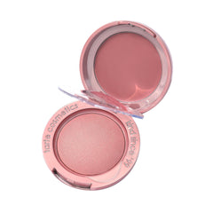 tarte macaron duo front open showing cream and powder, easy portability