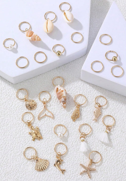 TEBIEKOY front packaging showing 24 gold beach charms and benefits of variety