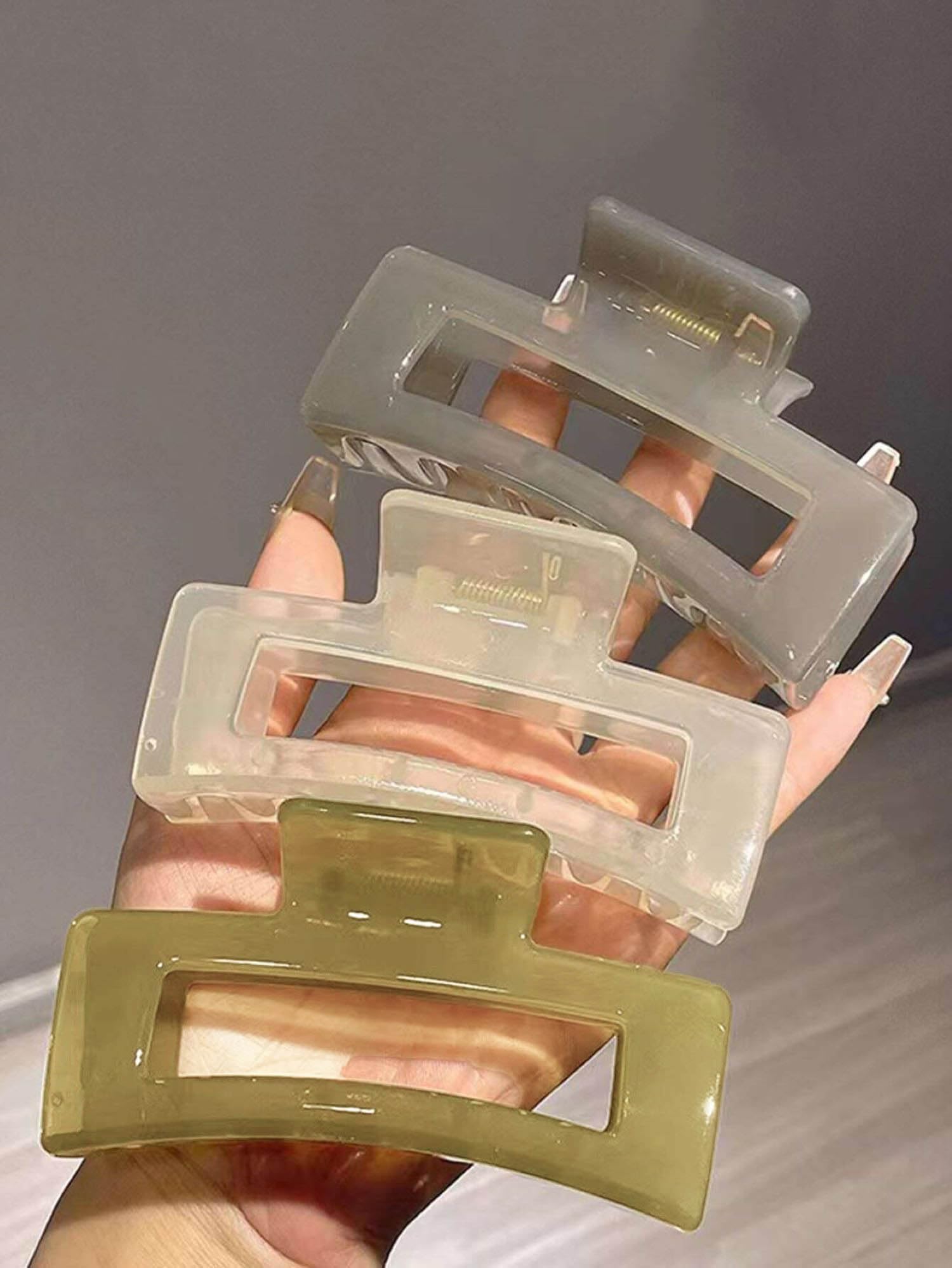 TEBIEKOY front view of 4-pack neutral color clips showing set and benefit