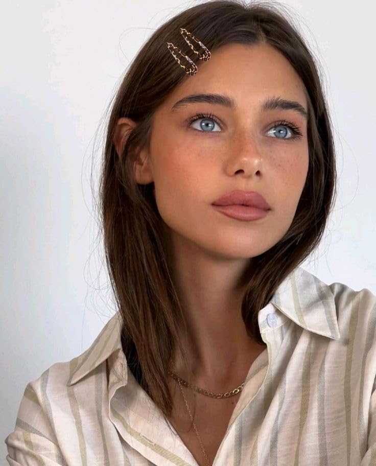 TEBIEKOY clip securing side bangs, styling example with no-slip benefit