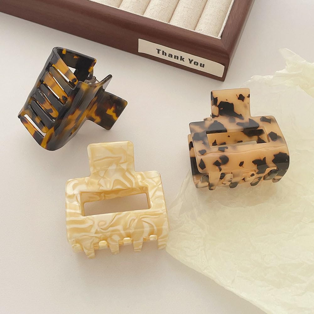 TEBIEKOY clip used during makeup routine keeping hair away from face neatly