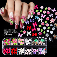 Teenitor ocean-themed charms detail with shells for beach-inspired nail designs