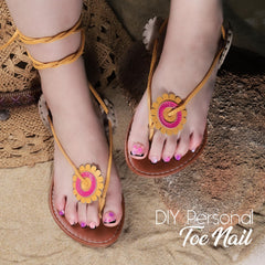 Teenitor toe tips next to ruler illustrating sizes for accurate fit