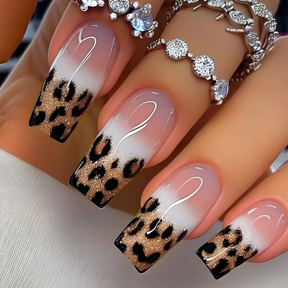 Teilihai front packaging showing leopard gold nails and included accessories for convenience