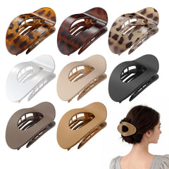 Tengantongda clips inside a purse, compact for travel and quick touch-ups