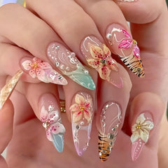 Tephrent front packaging showing 24-piece floral press-on nails, organized and travel-friendly