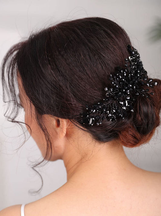 Teyglen front view of black crystal comb showing elegant sparkle and shape