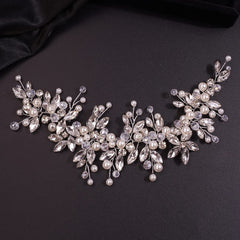 Teyglen silver headband front view showing vine design and balanced sparkle