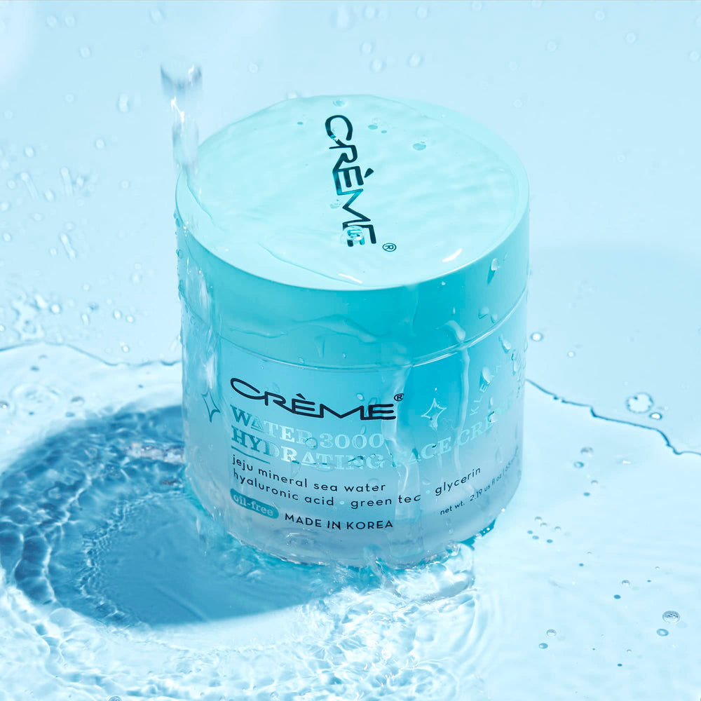 The Crème Shop hand applying crème illustrating quick absorption and no greasiness