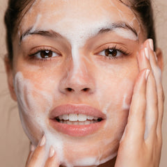 The Face Shop foam texture close-up showing airy lather that lifts impurities