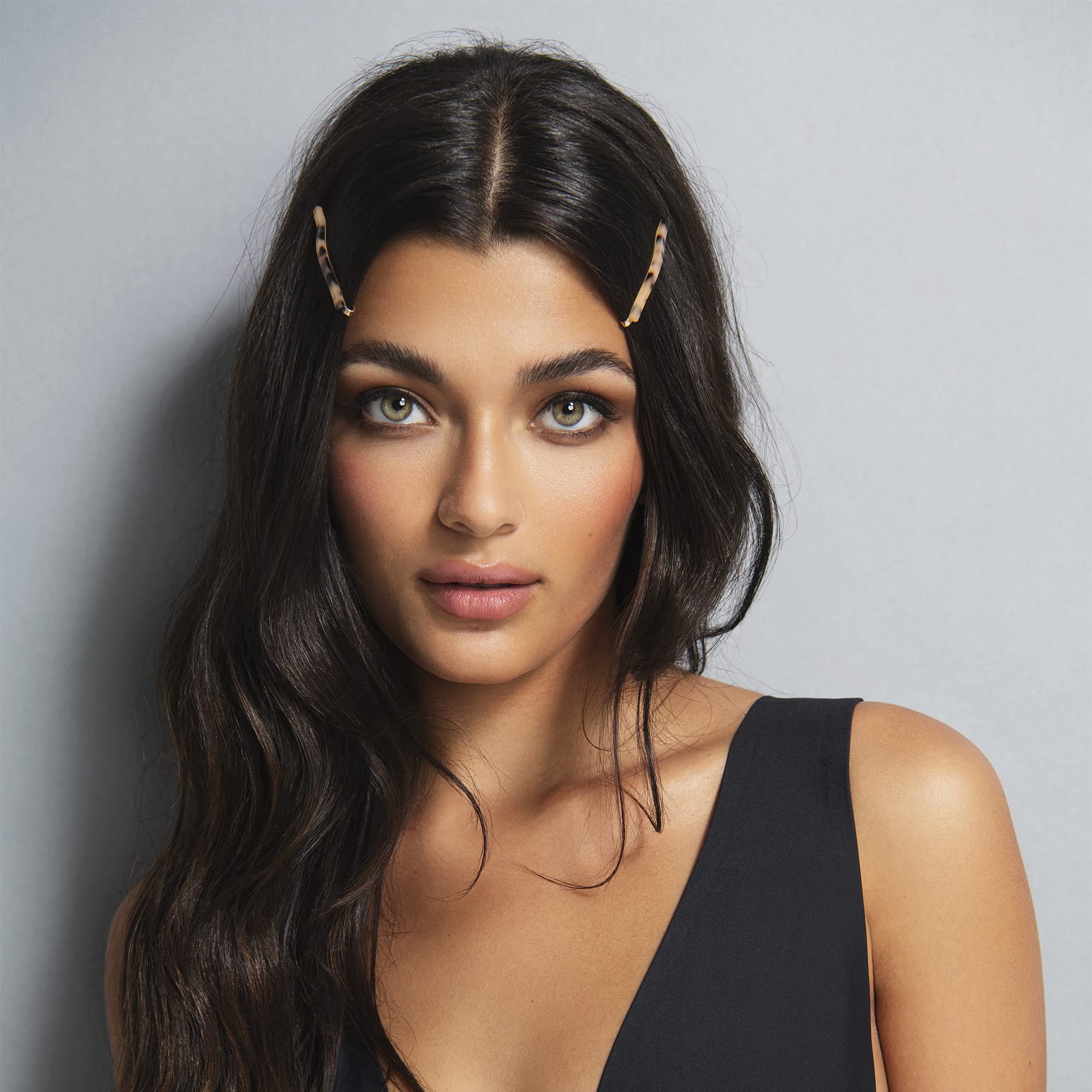 The Hair Edit close-up of acetate texture highlighting smooth finish and gentle glide