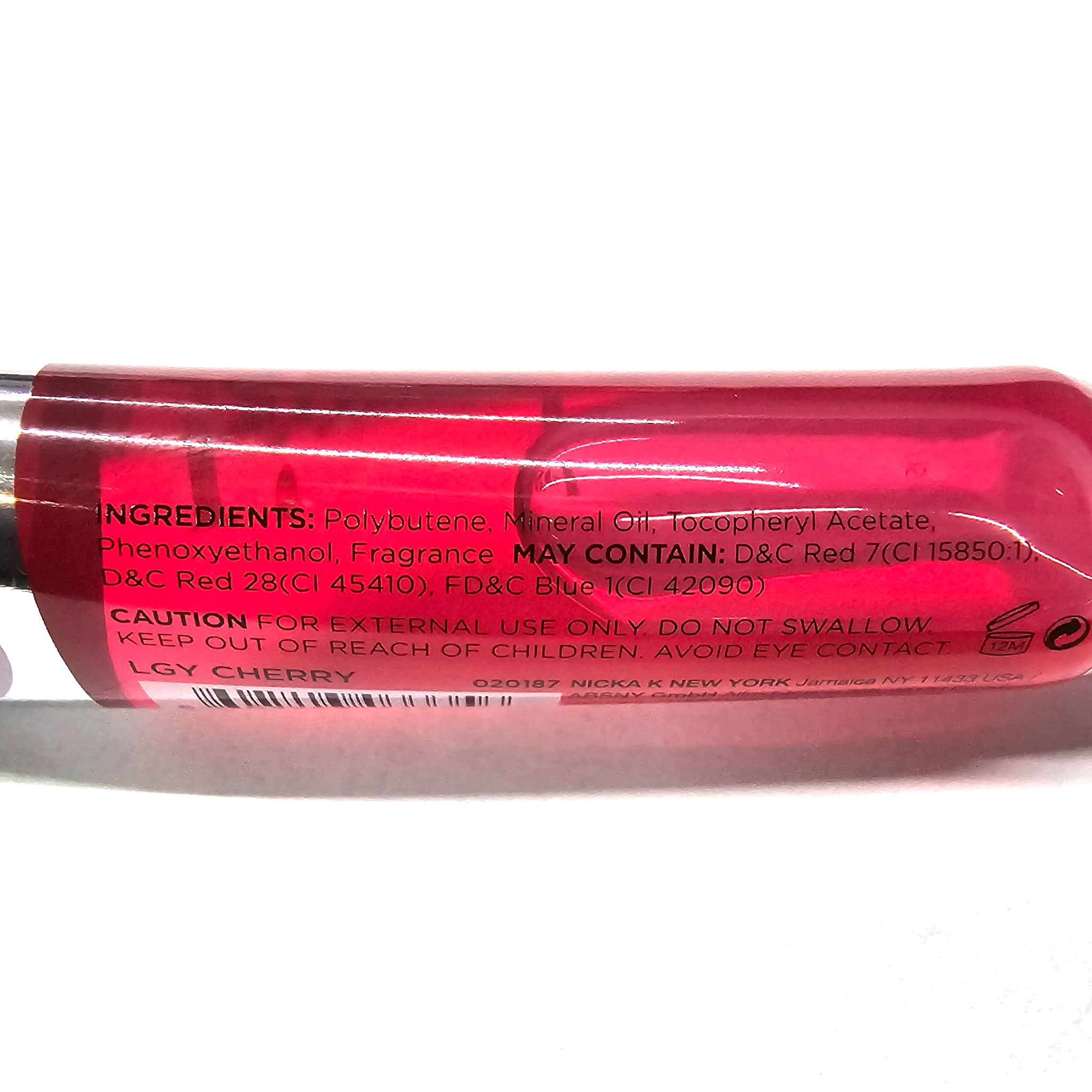 Ingredients label on The Make-Up Artist Project tube showing vitamin E and nourishing benefit