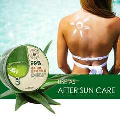 THESAEM massaging gel into scalp to hydrate and improve scalp comfort