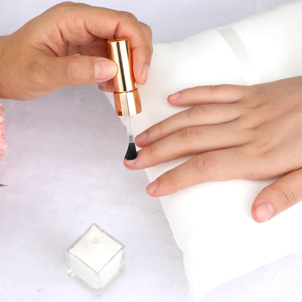 Thinp soft bristles detail showing fine fibers for smooth, streak-free application