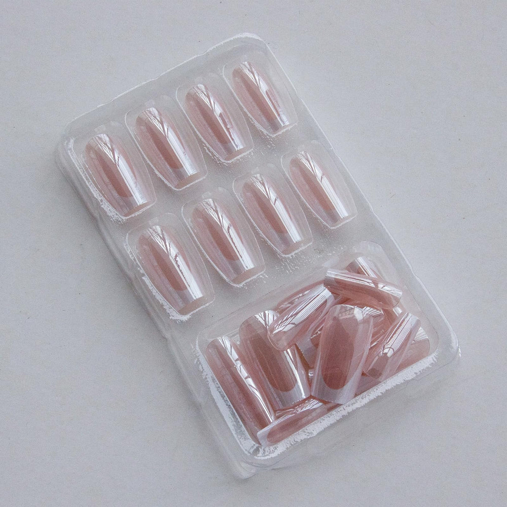 Thuoxde press-ons applied on hand demonstrating easy at-home wear and salon-style results