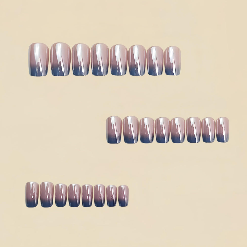 Thuoxde close-up of chrome mirror gradient texture showing glossy finish benefit salon look