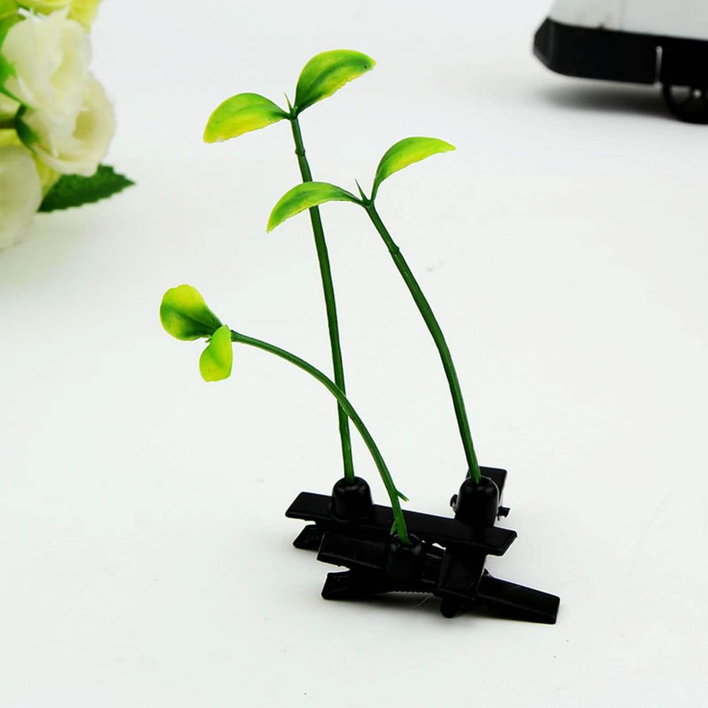Tianhoudeger clipped onto a headband and hat, versatile accessory use