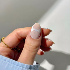 Tnbuokas glossy finish texture showing smooth sheen and polished look