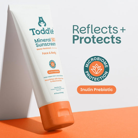 Toddle close-up texture demonstrating lightweight, fast-absorbing lotion