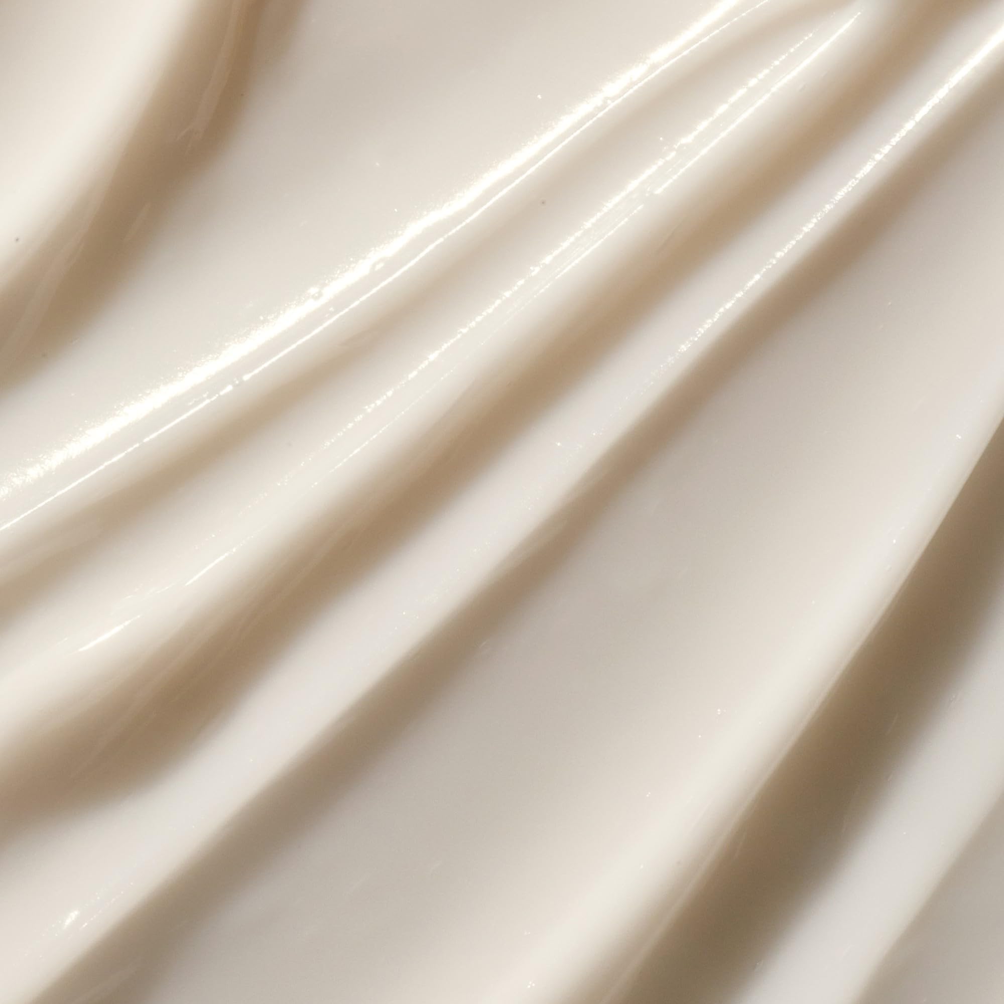 Product label close-up showing Tree Hut ingredients and Shea Butter for nourishing benefits