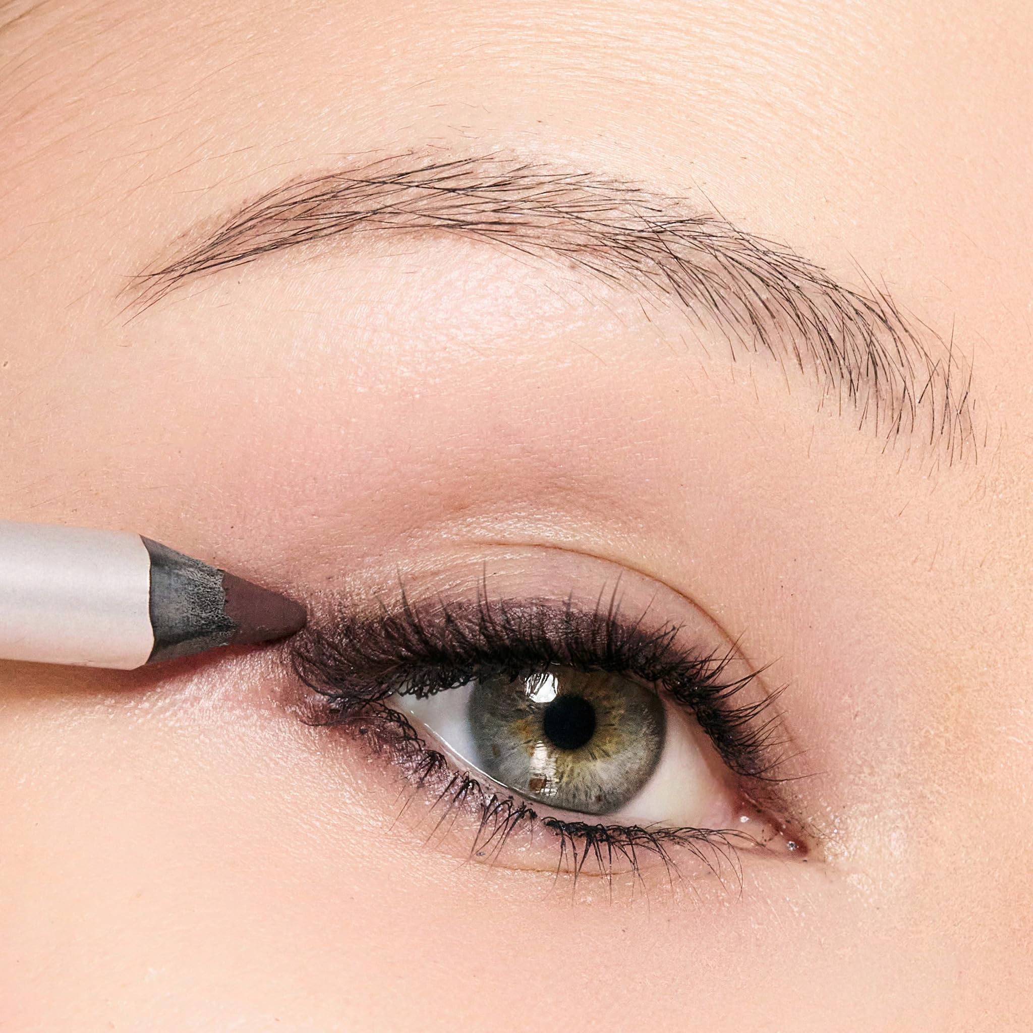 Trish McEvoy gel liner used to create a winged eye for defined, long-lasting look benefit