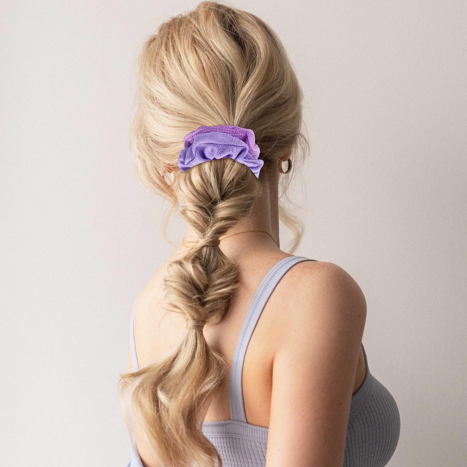 TUCEWP scrunchie holding a high ponytail, secure hold and volume benefit