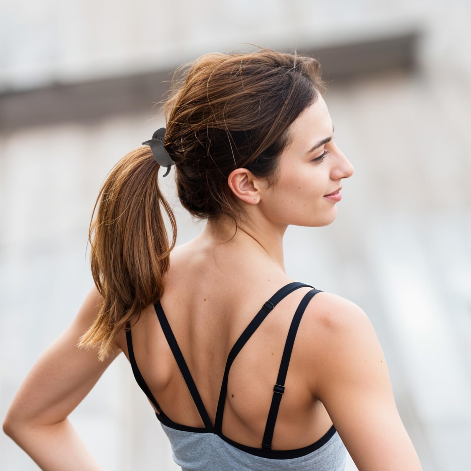 Tucnoeu clip in hair side profile holding a neat ponytail, comfortable wear benefit