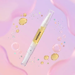 Twinkled T applying oil to cuticle demonstrating neat targeted hydration