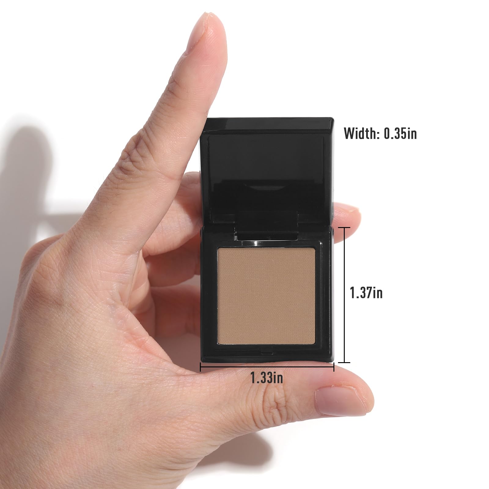 UCANBE application on eyelid illustrating even coverage and smokey depth